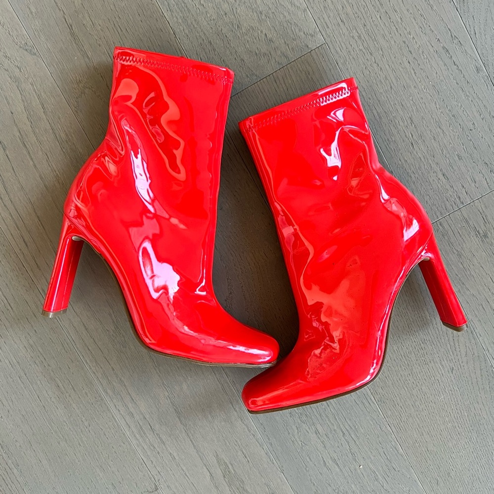 Steve Madden Red Patent Leather Boots - size 6.5